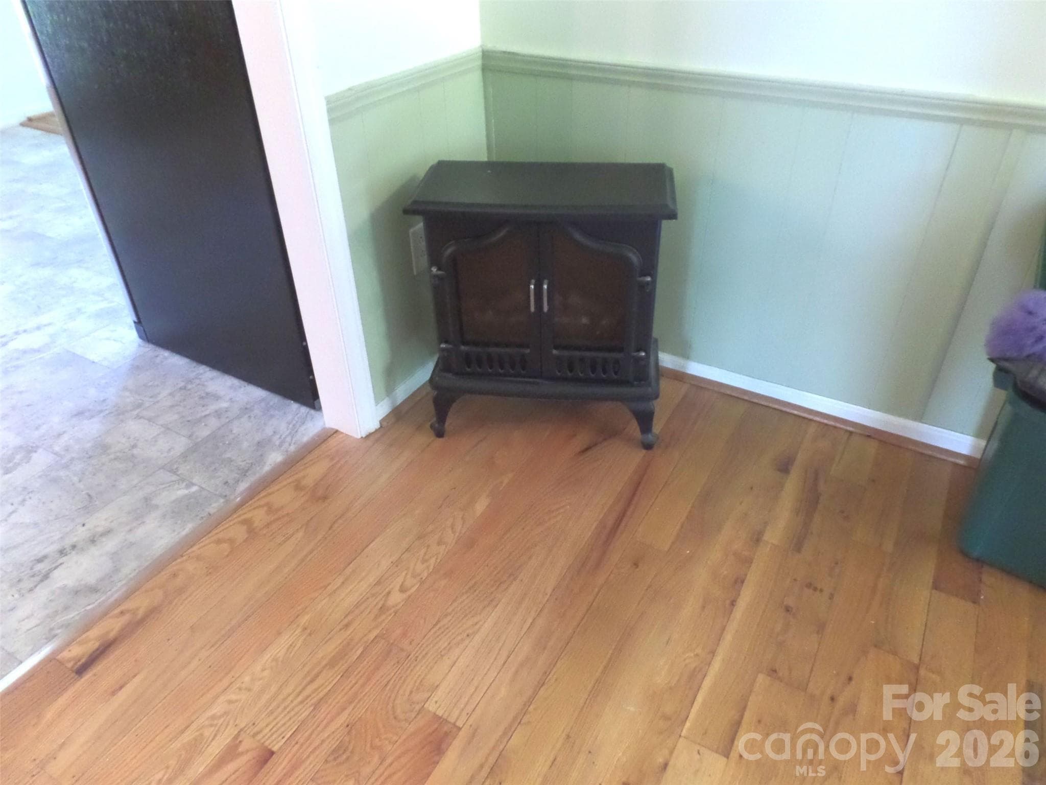 Living room electric heater - Claremont