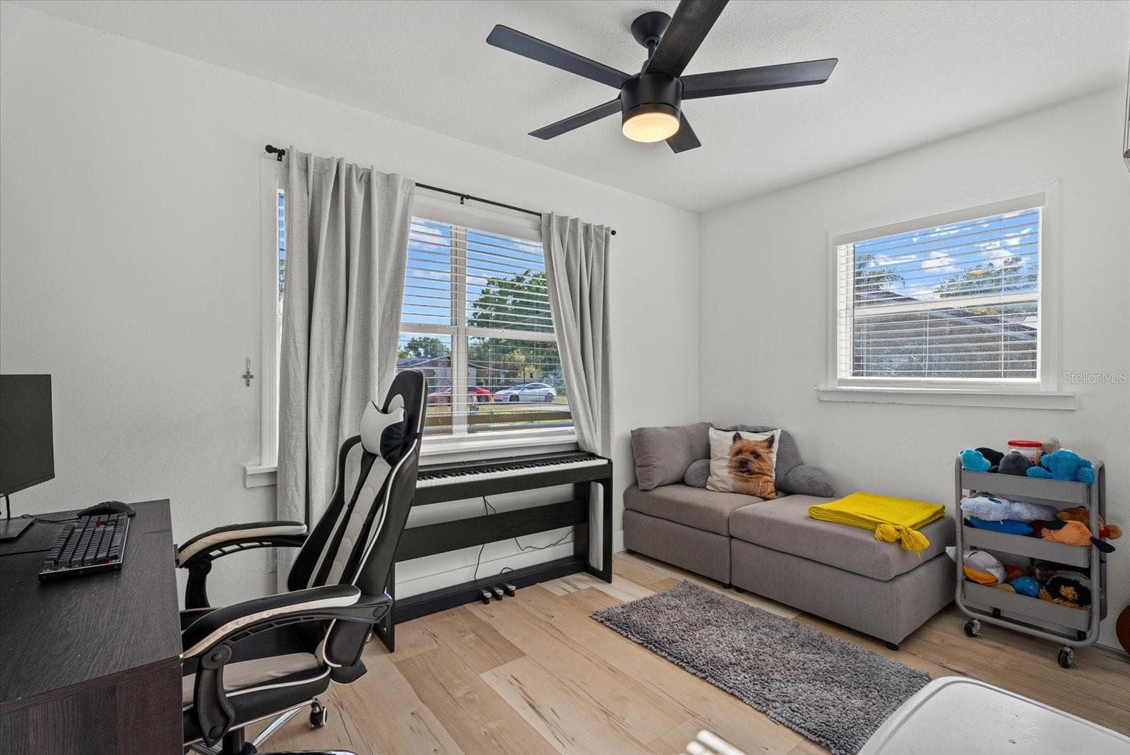 Single Family Residence at 204 6TH AVE NW, RUSKIN, photo 11 of 32