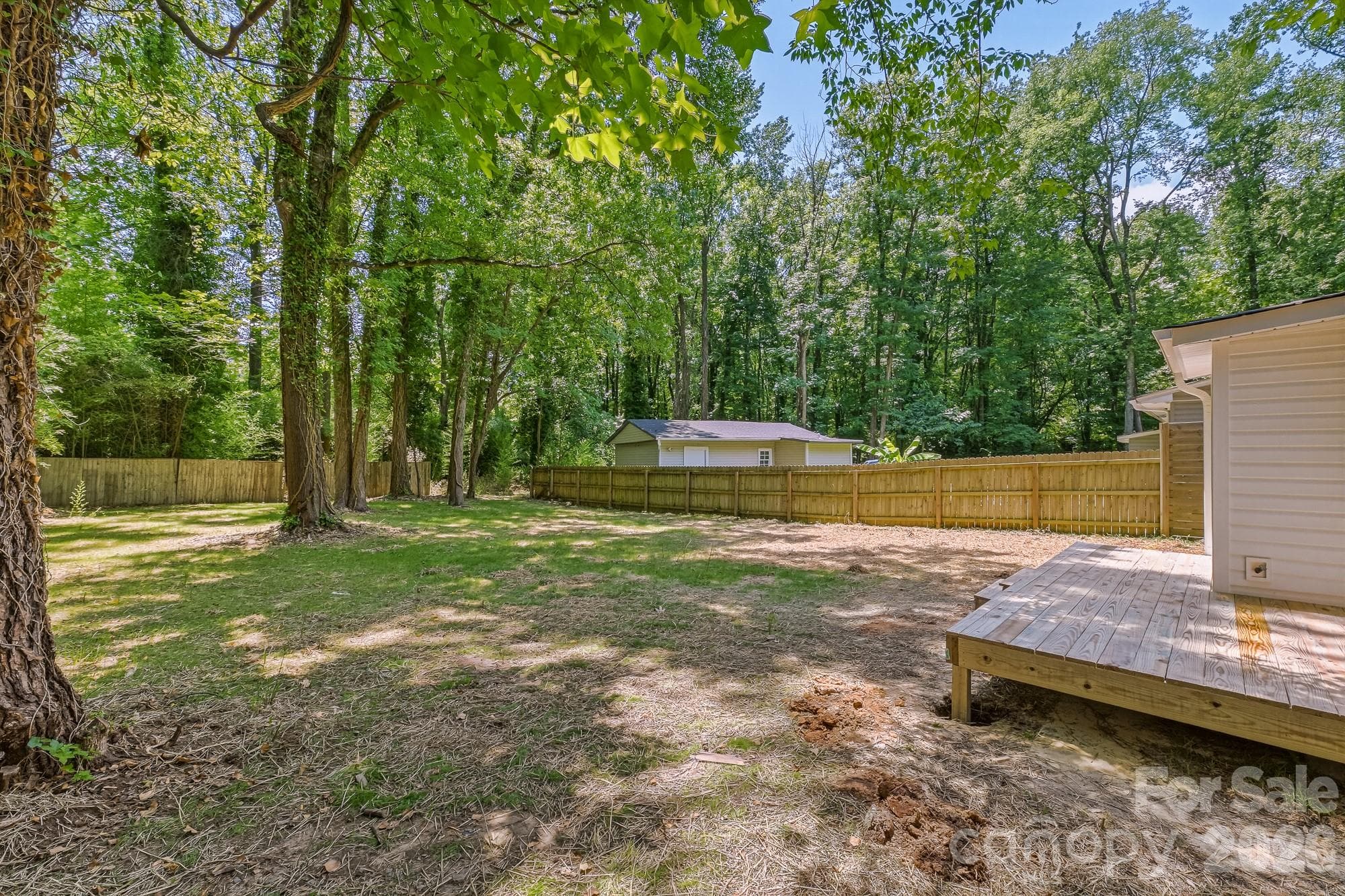Single Family Residence at 1936 Lakedell Drive, Charlotte, photo 26 of 28