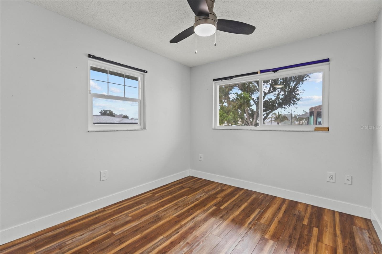 Single Family Residence at 611 LEONA AVE, ELLENTON, photo 17 of 42