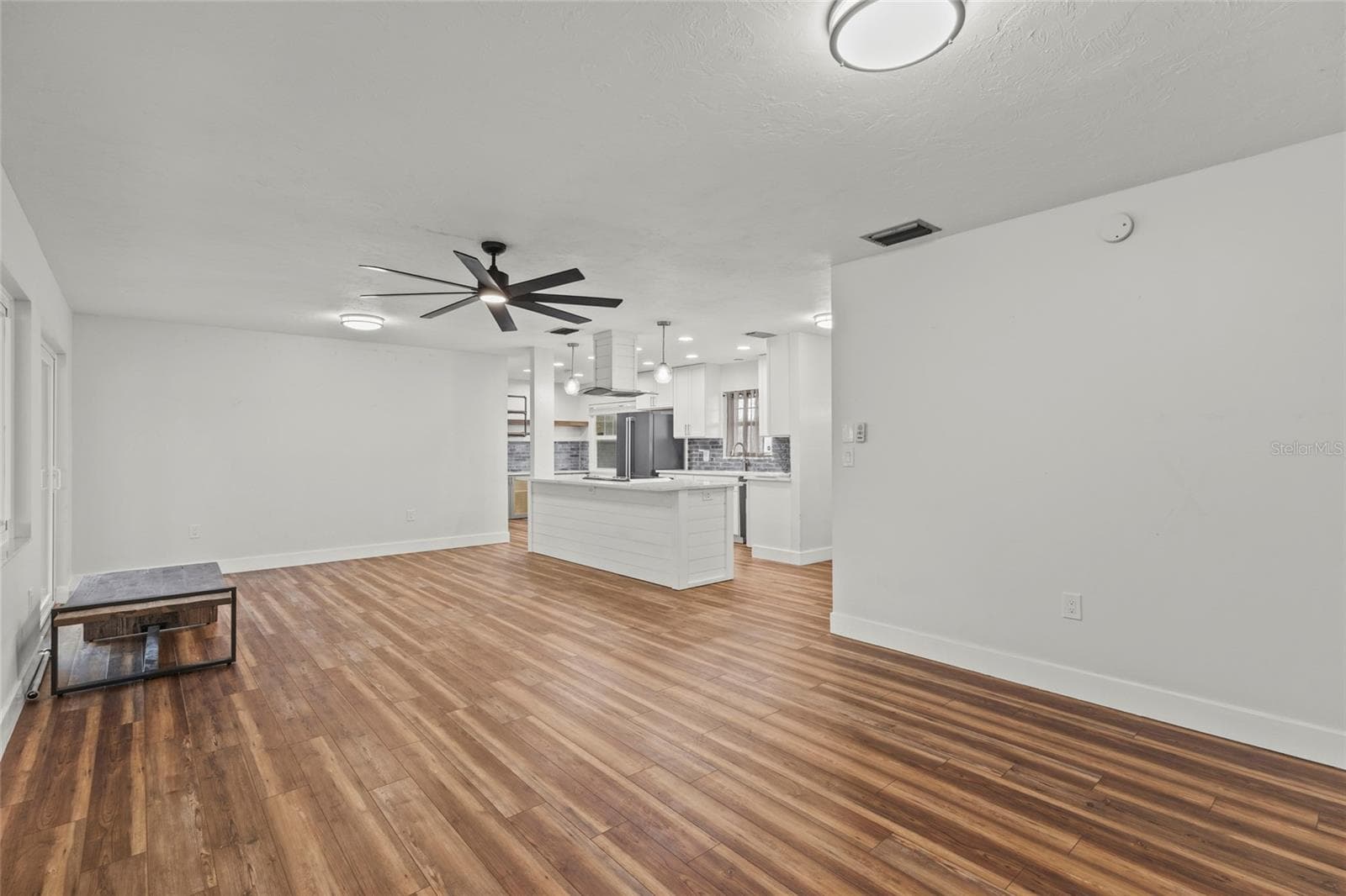 Single Family Residence at 611 LEONA AVE, ELLENTON, photo 20 of 42