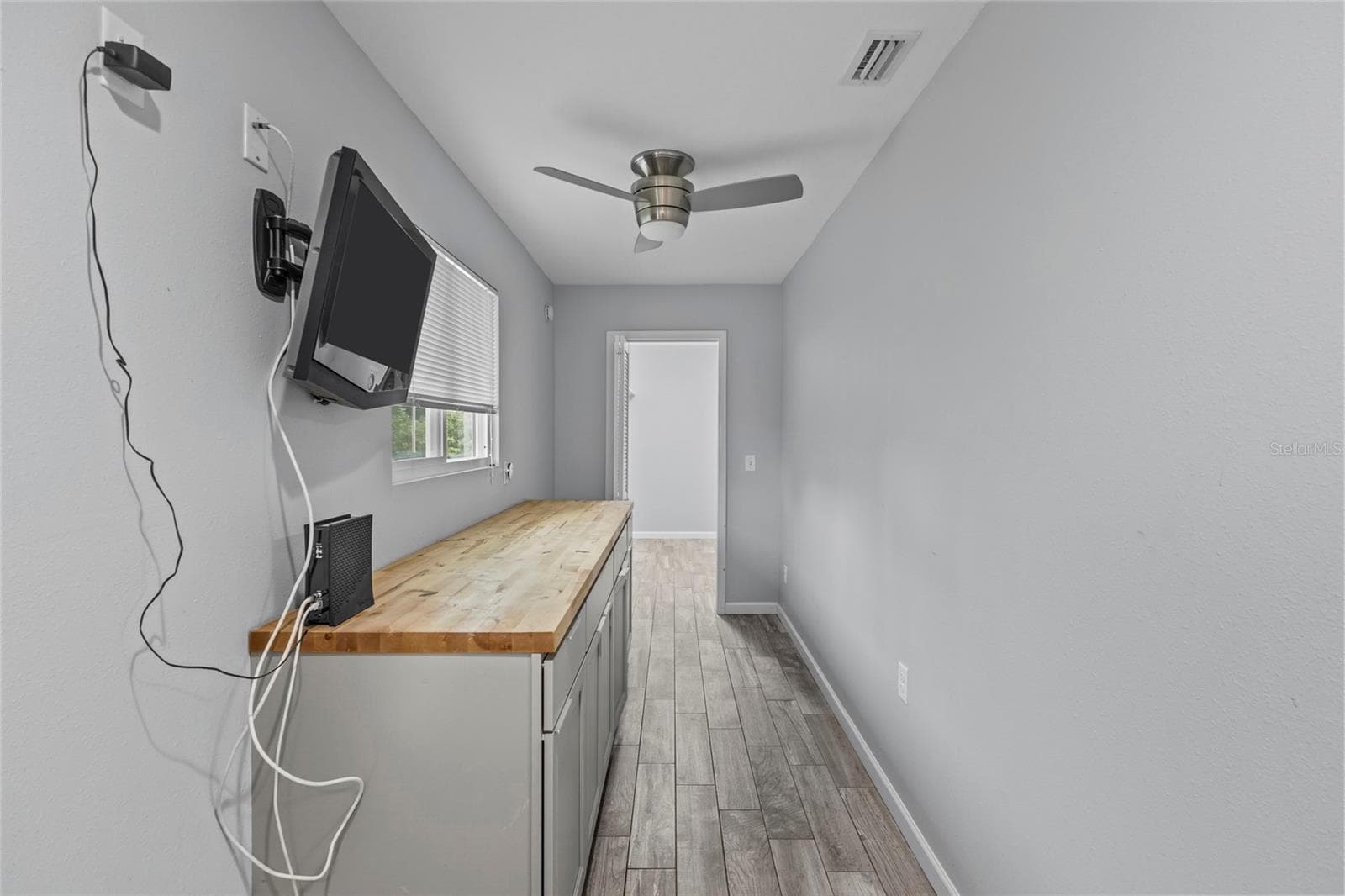 Single Family Residence at 611 LEONA AVE, ELLENTON, photo 24 of 42