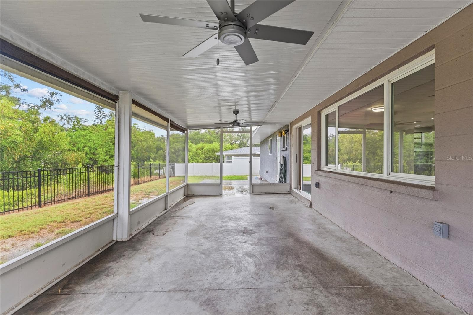 Single Family Residence at 611 LEONA AVE, ELLENTON, photo 28 of 42