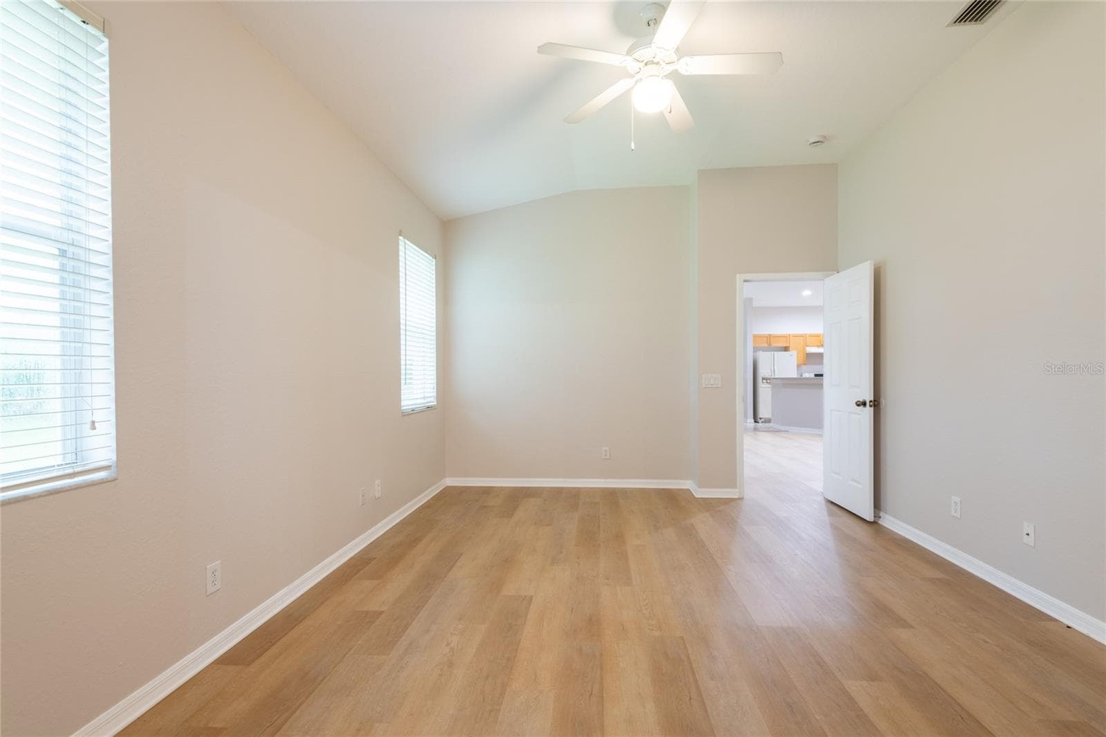 Single Family Residence at 11112 HOLLY CONE DR, RIVERVIEW, photo 21 of 38