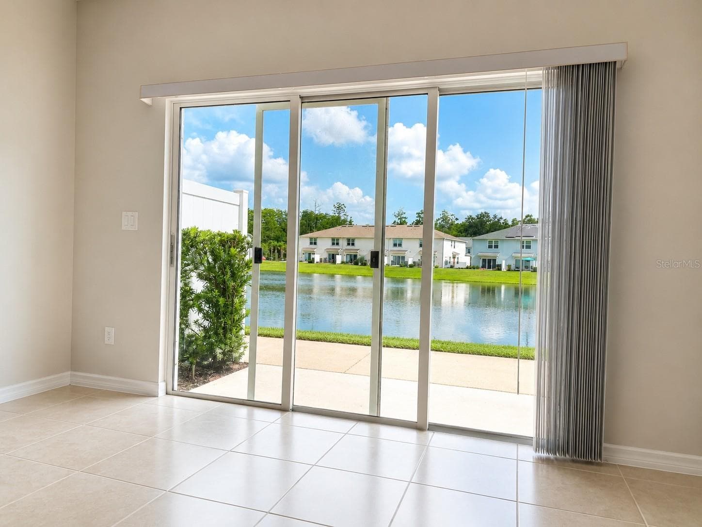 Living Room - 4576 SPARKLING SHELL AVE, KISSIMMEE