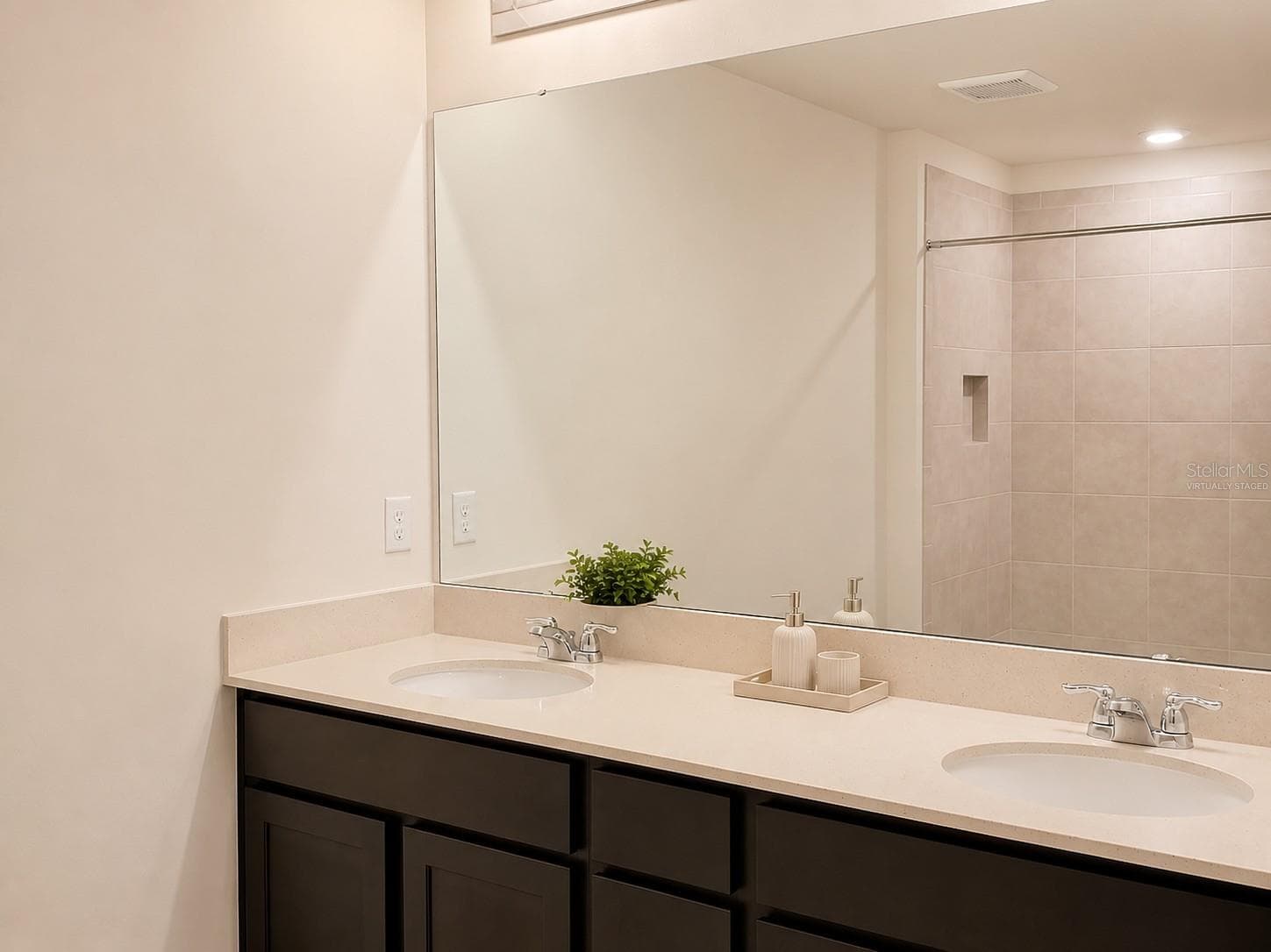 Primary Bathroom– Virtually Staged - 4576 SPARKLING SHELL AVE, KISSIMMEE