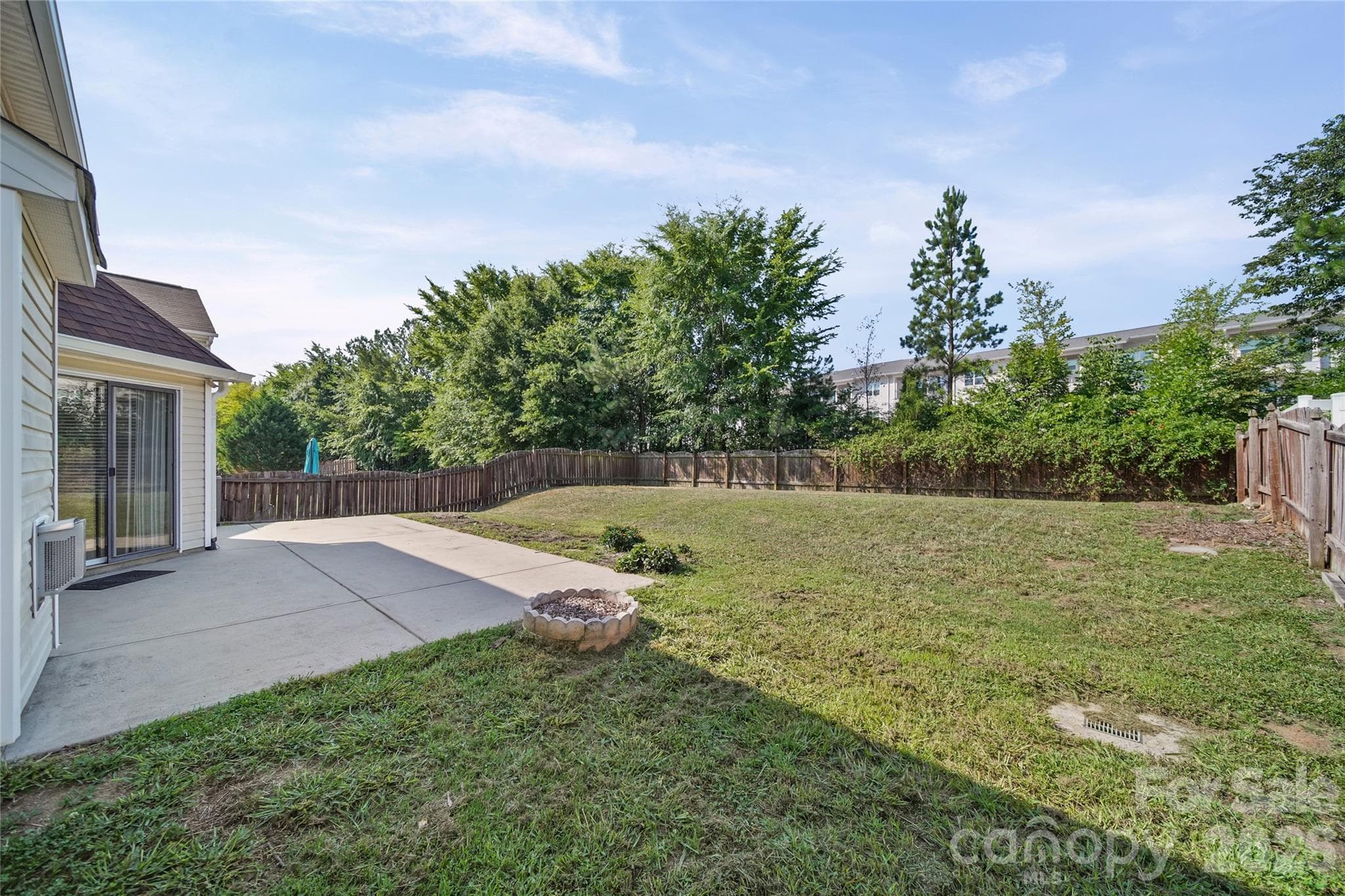 back yard - 9233 Simonton Drive, Charlotte