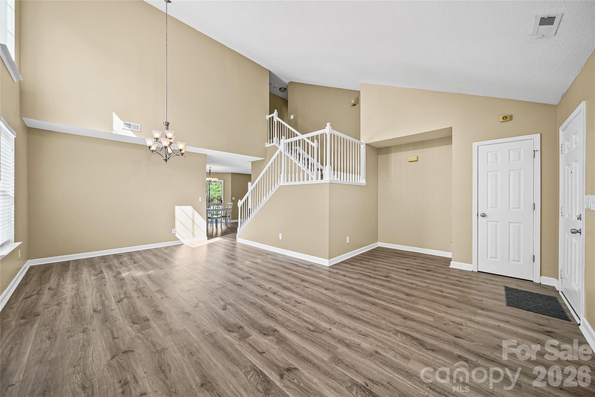 Single Family Residence at 9233 Simonton Drive, Charlotte, photo 2 of 37