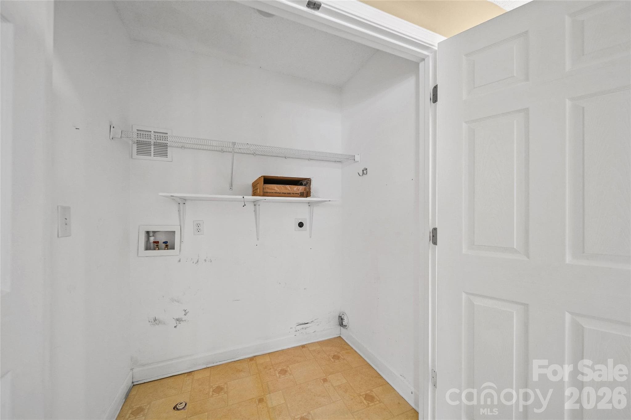 laundry - 9233 Simonton Drive, Charlotte
