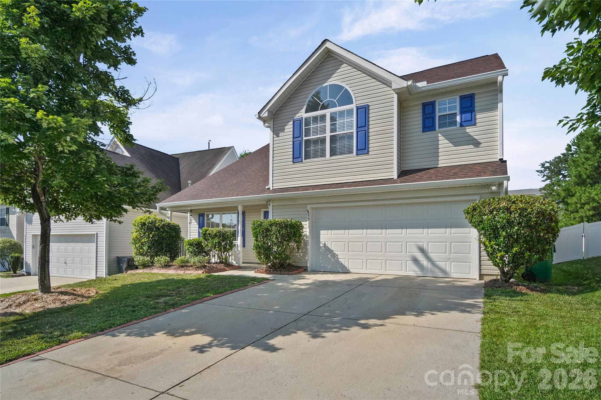 Single Family Residence at 9233 Simonton Drive, Charlotte, photo 8 of 37