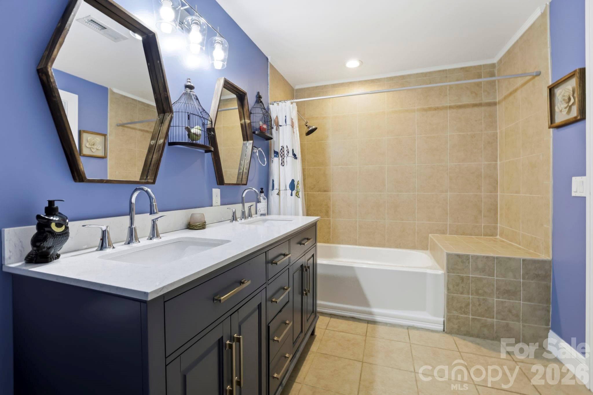 Full Bathroom in Basement - 26 Crestwood Drive, Arden