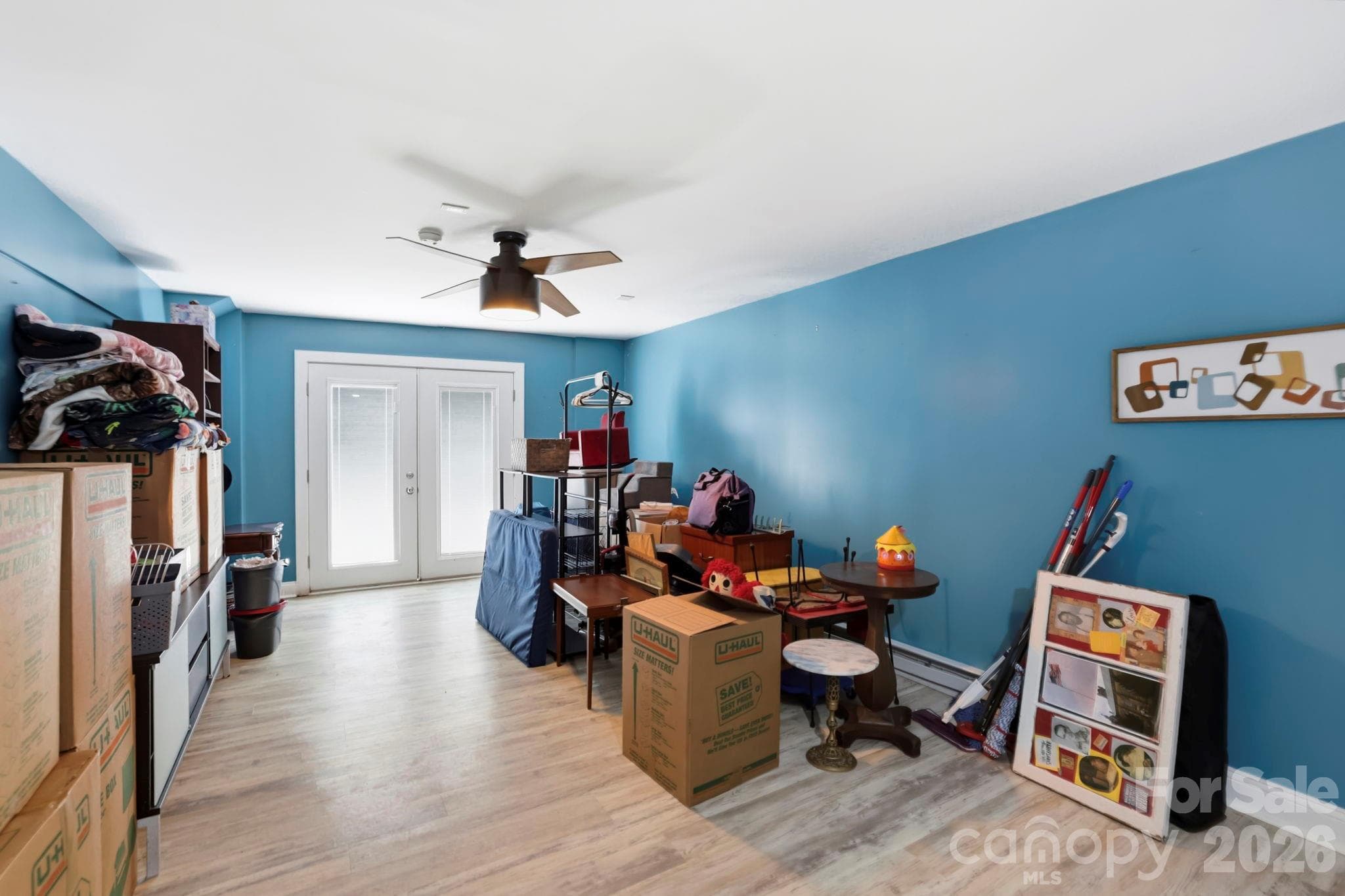 Room off the garage- Flex space - 26 Crestwood Drive, Arden