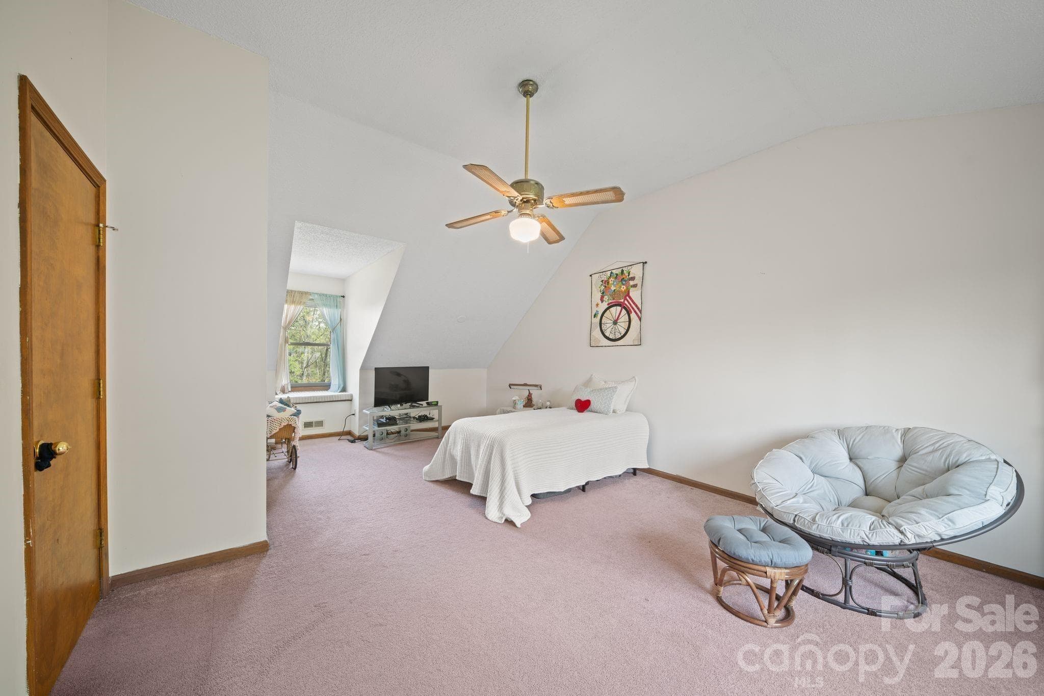 One of two huge bedrooms with Dormer windows with a cushioned seat for reading or simply daydreaming - 100 Forest Park Drive, Hendersonville