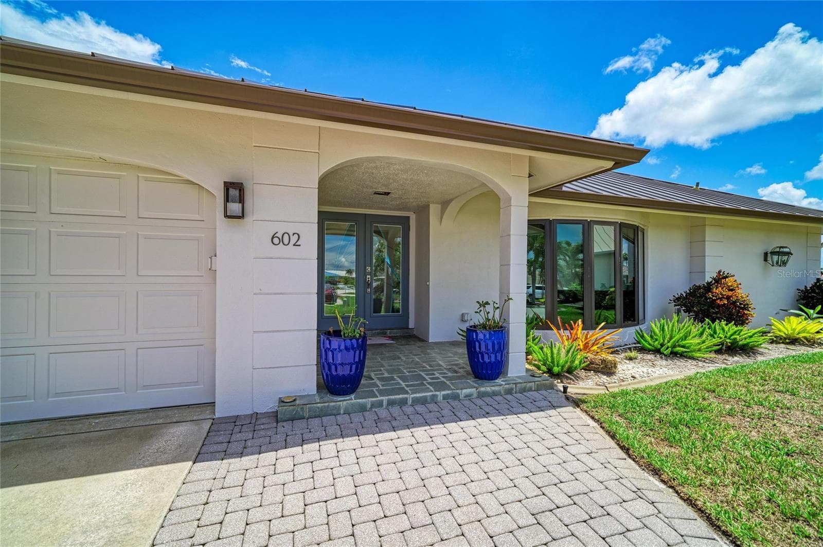 Single Family Residence at 602 VIA TUNIS, PUNTA GORDA, photo 5 of 61