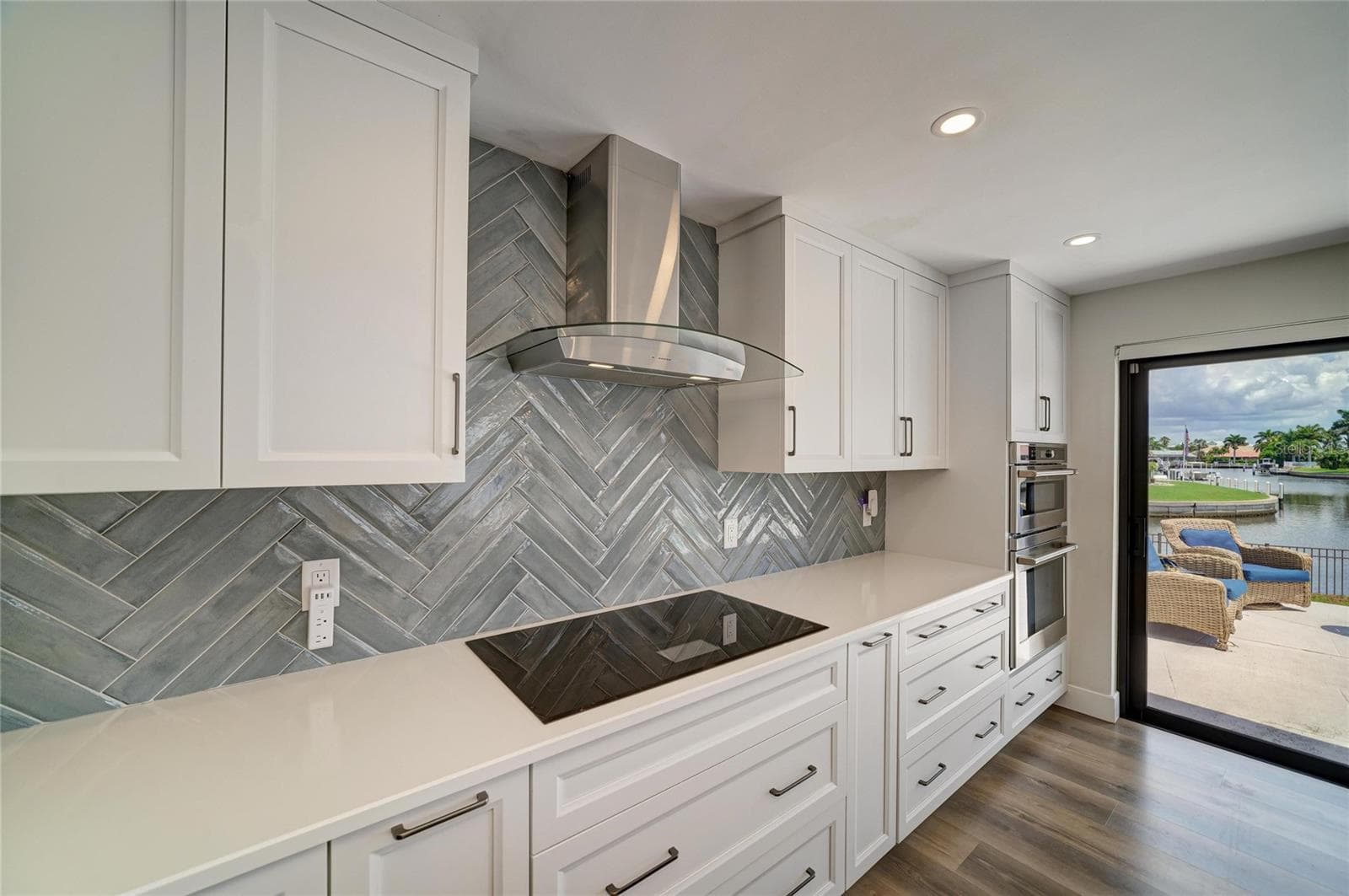 Single Family Residence at 602 VIA TUNIS, PUNTA GORDA, photo 23 of 61