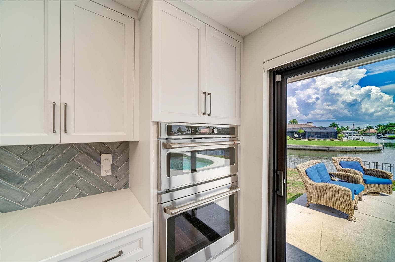 Single Family Residence at 602 VIA TUNIS, PUNTA GORDA, photo 24 of 61