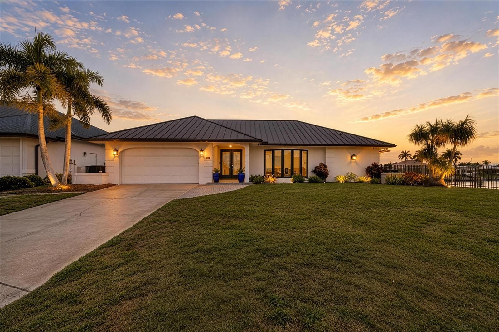 Single Family Residence at 602 VIA TUNIS, PUNTA GORDA, photo 4 of 61