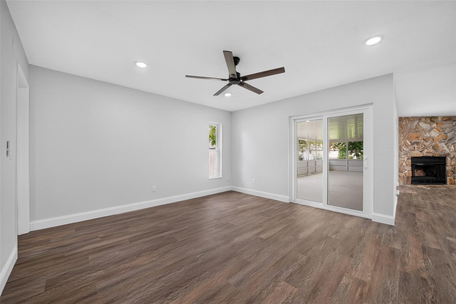 Single Family Residence at 12100 CAROLINA WOODS LN, ORLANDO, photo 12 of 33