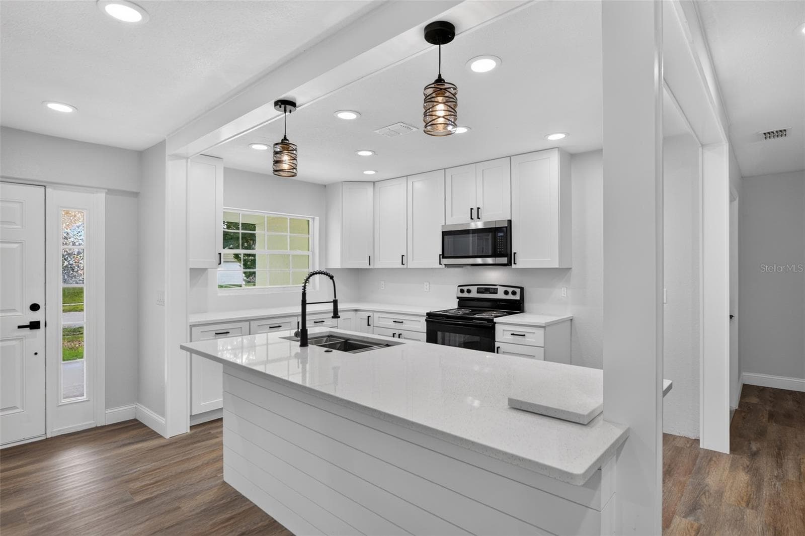 Single Family Residence at 12100 CAROLINA WOODS LN, ORLANDO, photo 17 of 33