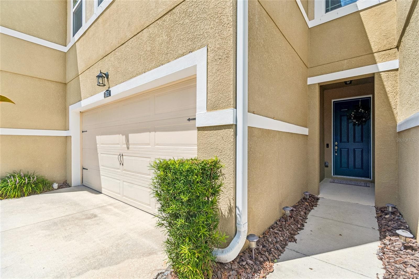Townhouse at 17852 ALTHEA BLUE PL, LUTZ, photo 4 of 51