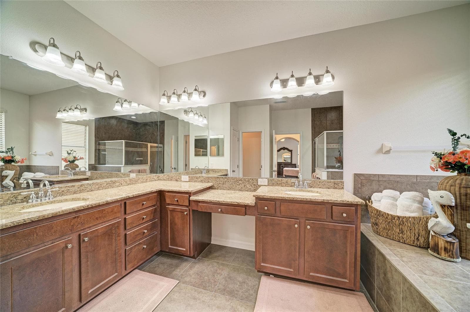 Single Family Residence at 316 STAR SHELL DR, APOLLO BEACH, photo 29 of 57