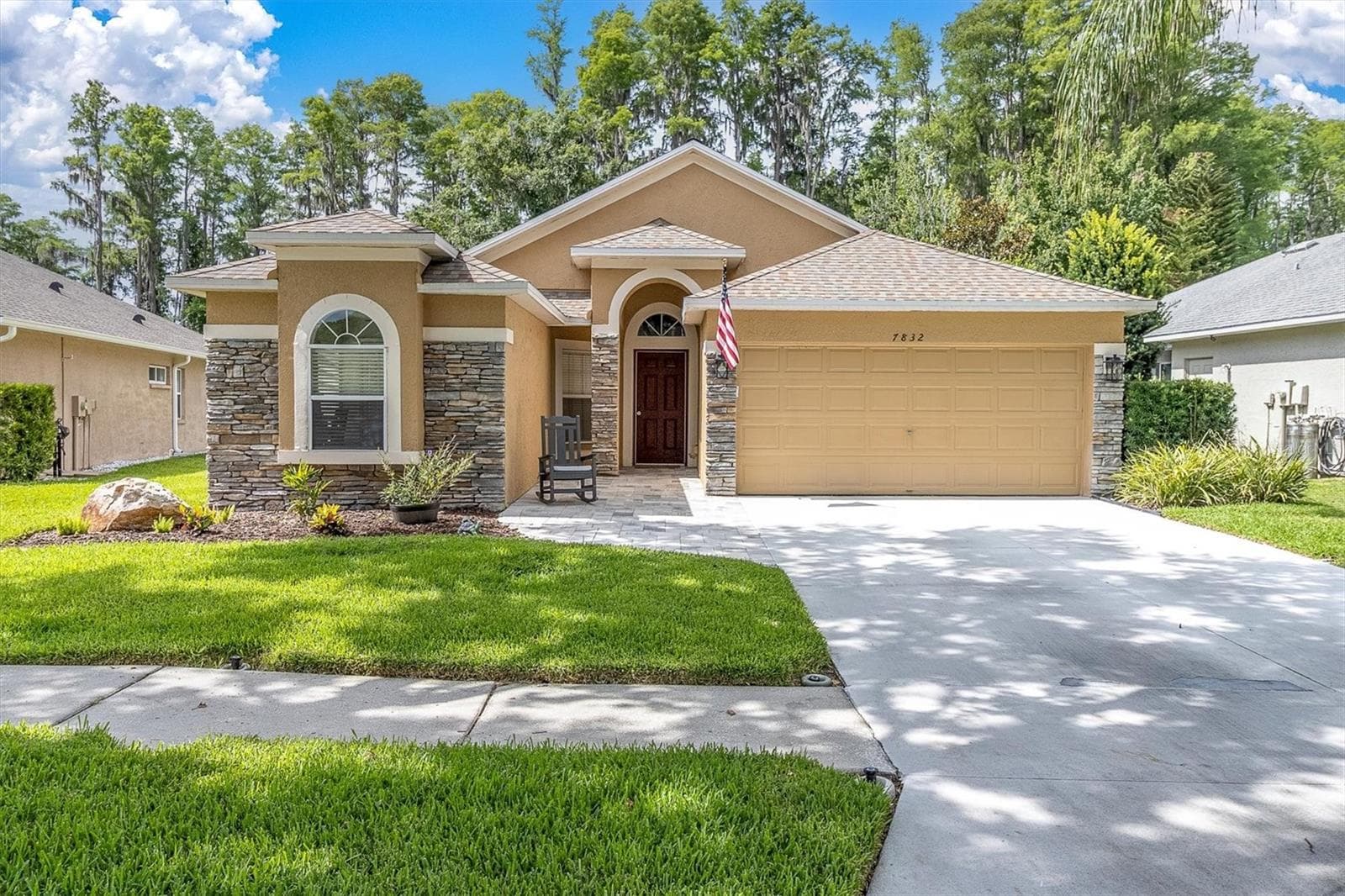 7832 BLUE SPRING DR