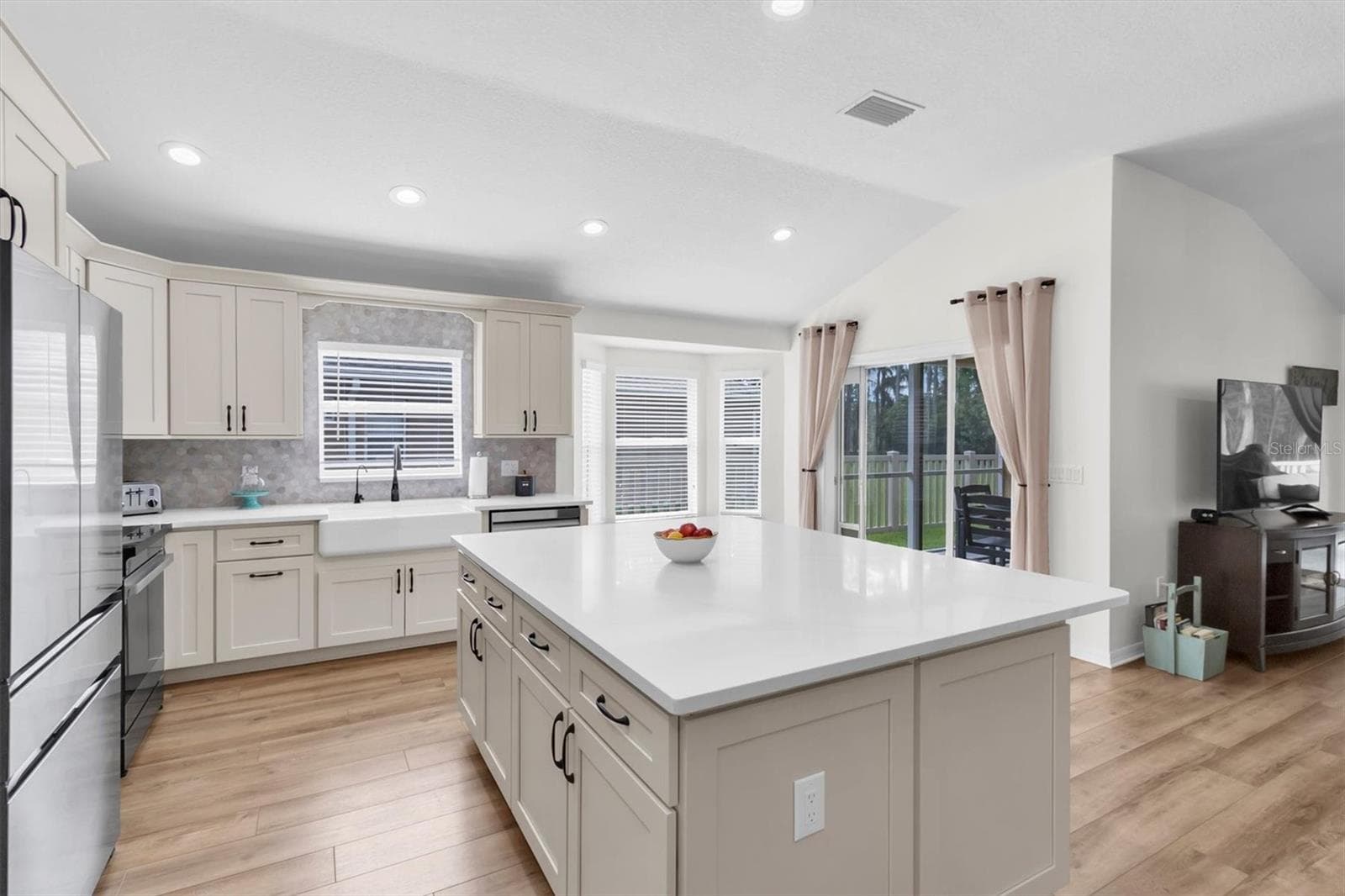 Single Family Residence at 7832 BLUE SPRING DR, LAND O LAKES, photo 3 of 50