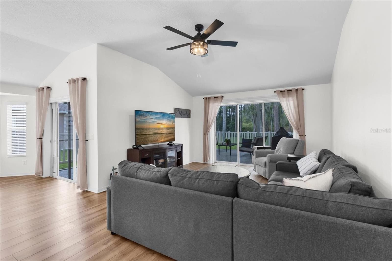 Single Family Residence at 7832 BLUE SPRING DR, LAND O LAKES, photo 8 of 50