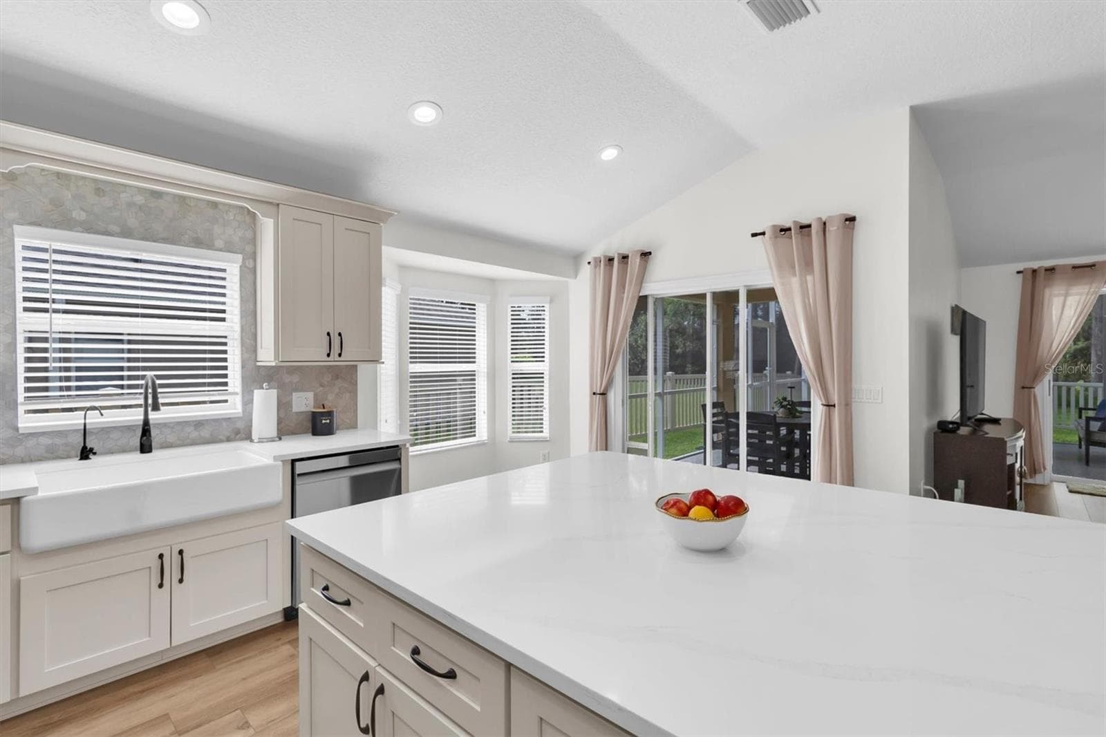 Single Family Residence at 7832 BLUE SPRING DR, LAND O LAKES, photo 12 of 50
