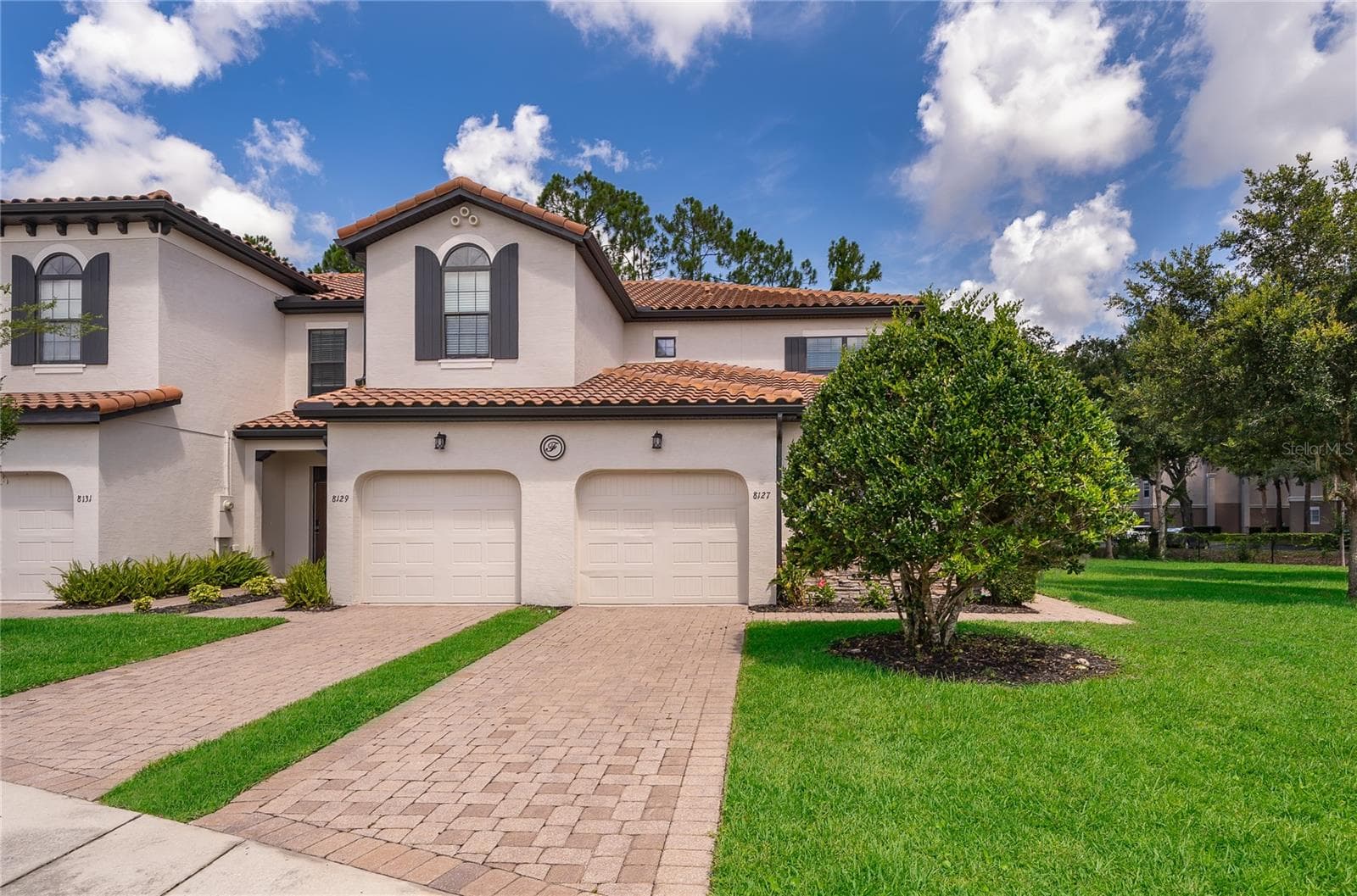 8127 ROSEVILLE BLVD