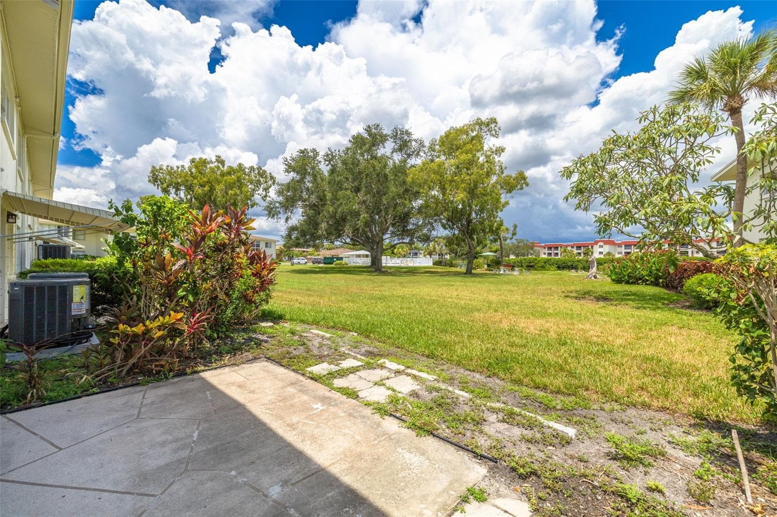 Condominium at 4550 OVERLOOK DR NE #155, ST PETERSBURG, photo 25 of 46