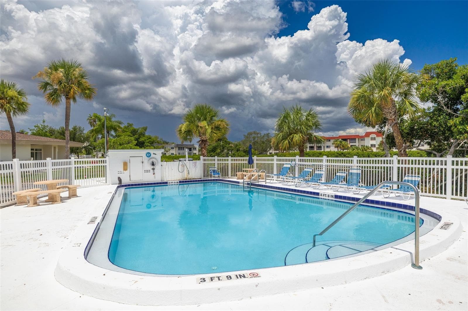 Condominium at 4550 OVERLOOK DR NE #155, ST PETERSBURG, photo 31 of 46