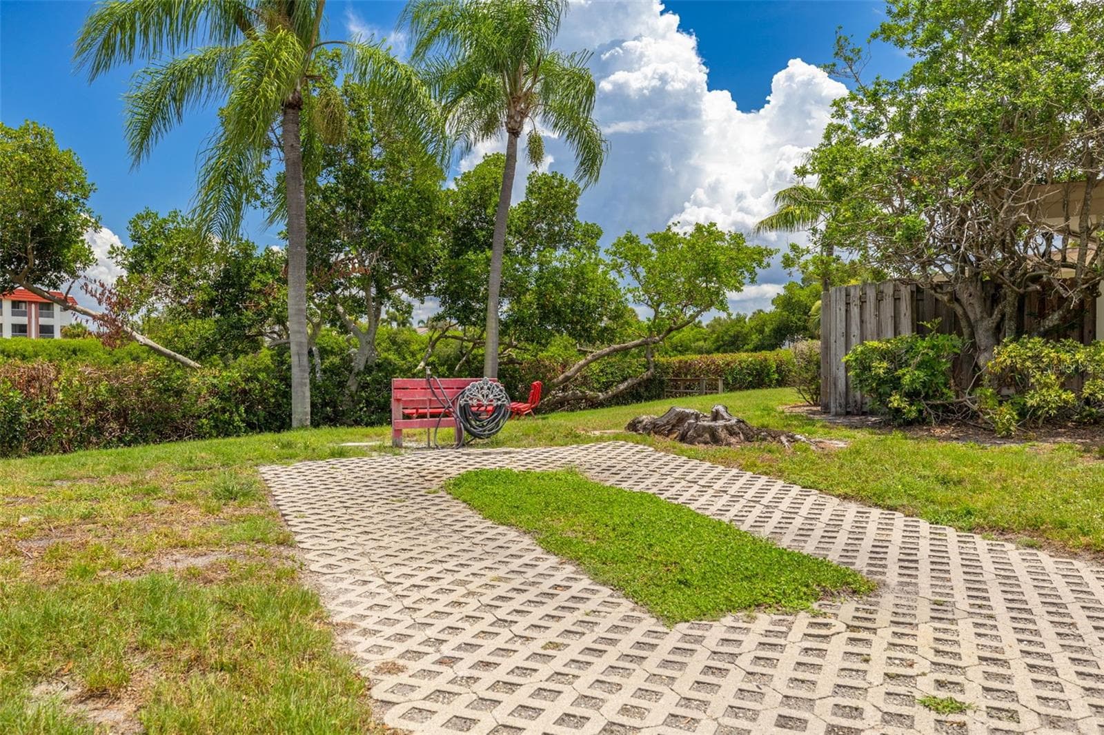 Condominium at 4550 OVERLOOK DR NE #155, ST PETERSBURG, photo 41 of 46