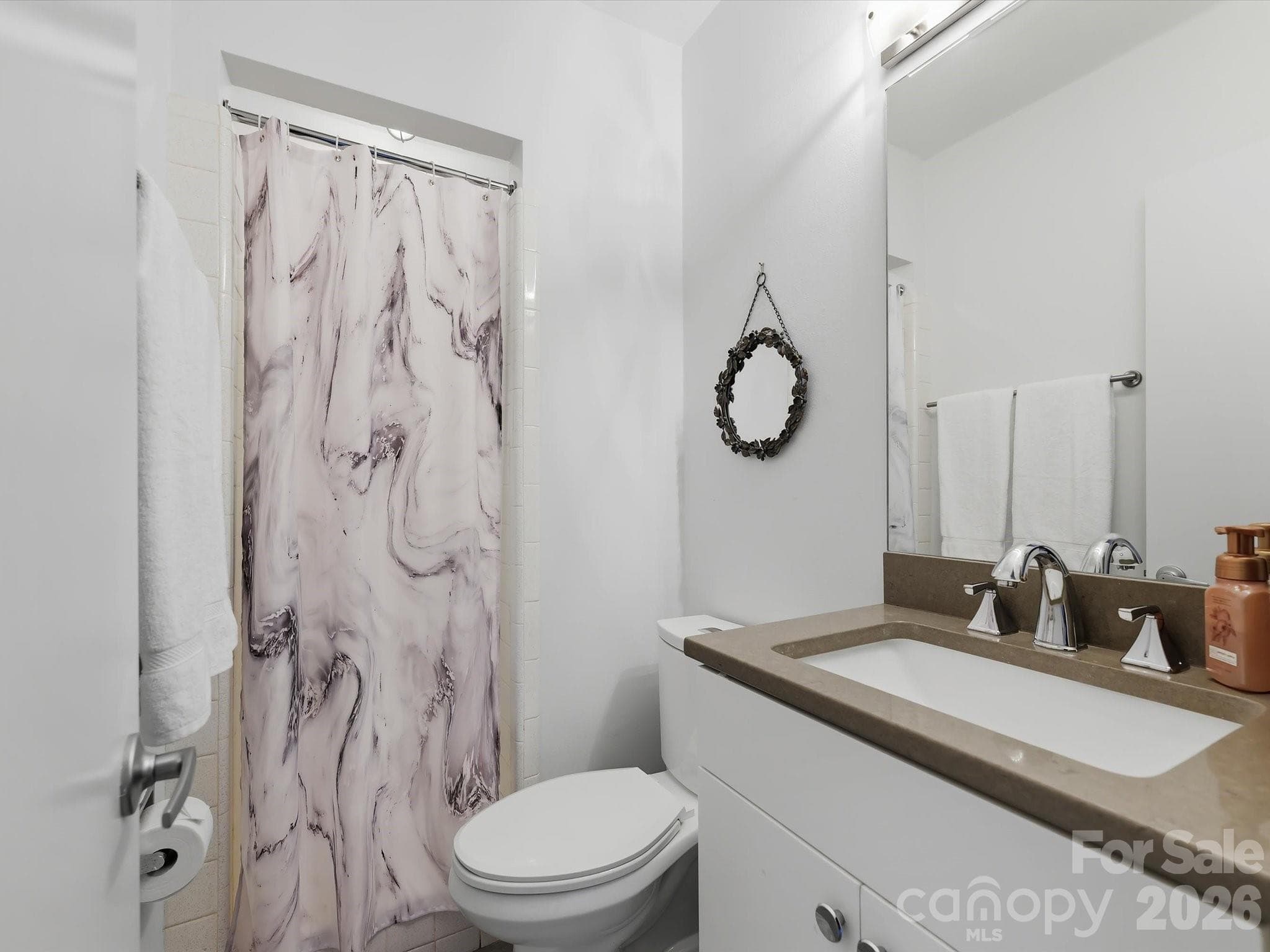 Single Family Residence at 6419 Morven Lane, Charlotte, photo 22 of 39