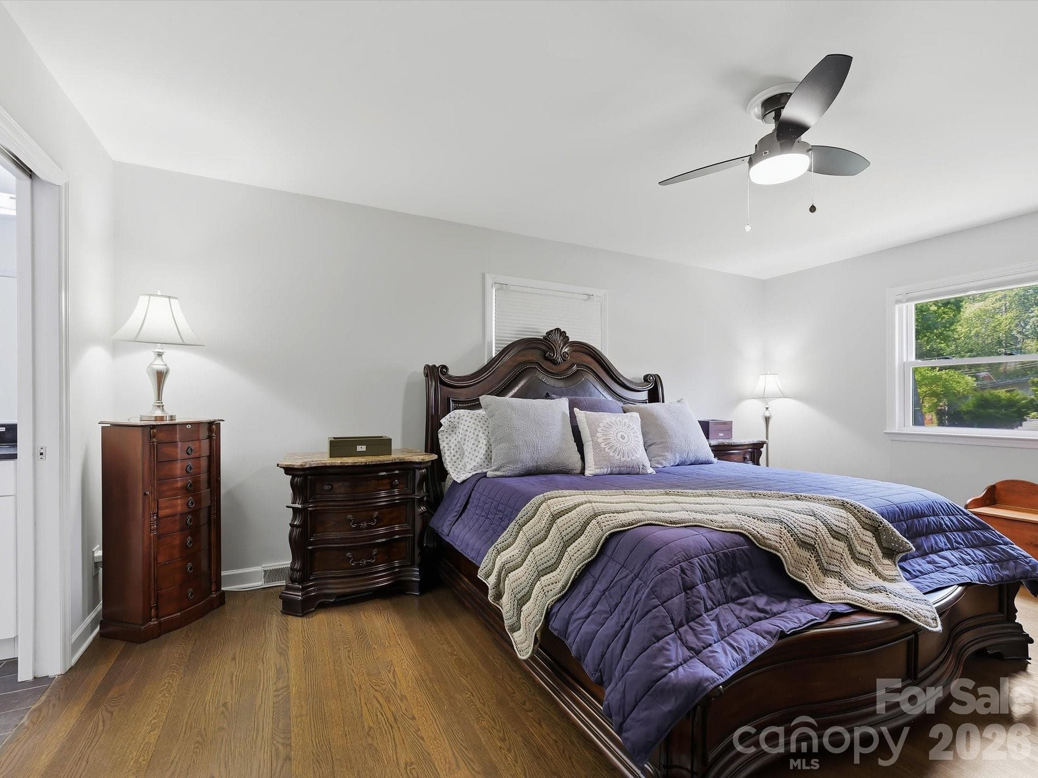 Single Family Residence at 6419 Morven Lane, Charlotte, photo 23 of 39