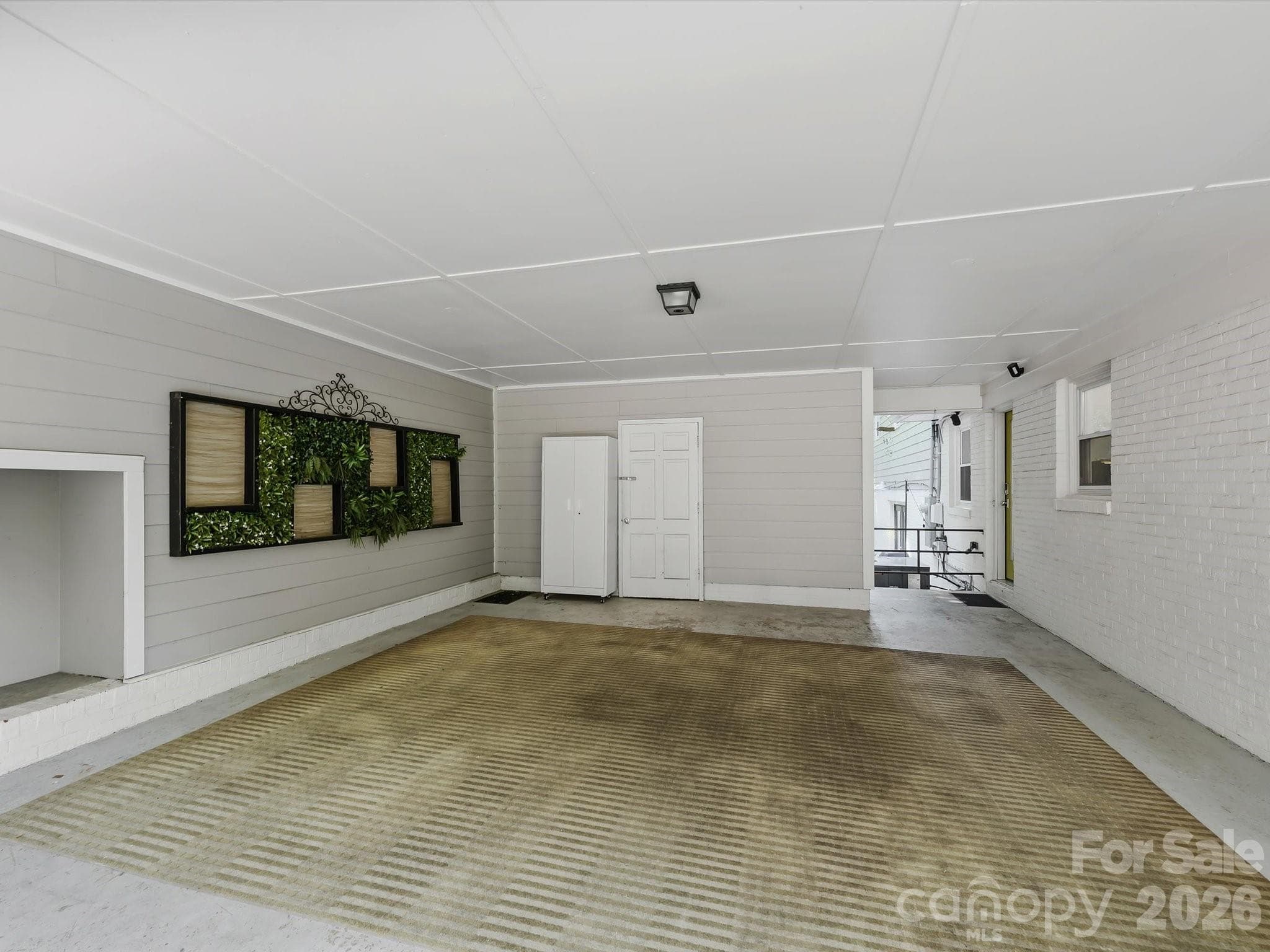 Single Family Residence at 6419 Morven Lane, Charlotte, photo 32 of 39