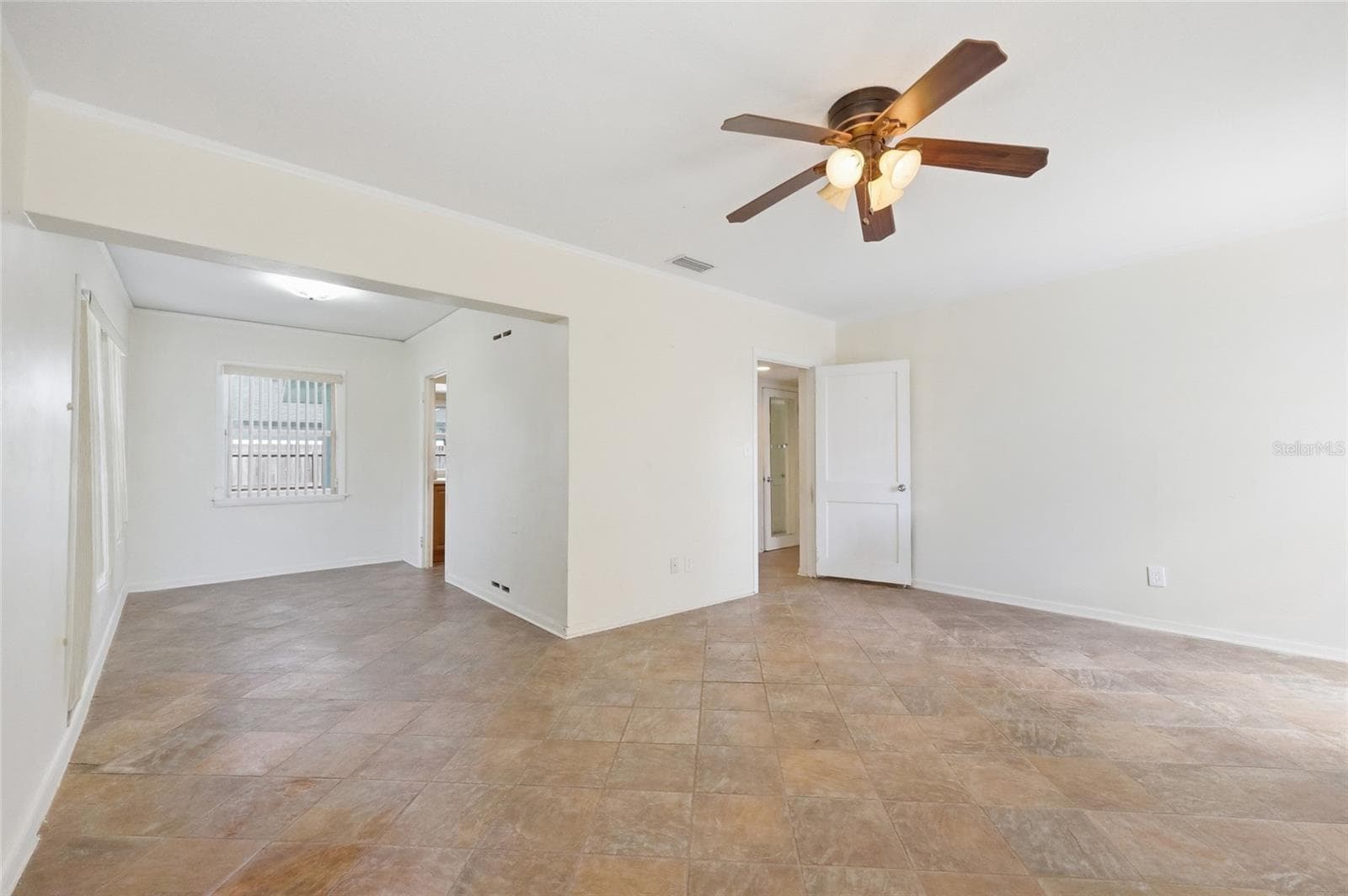 living room - 2041 JEWELL AVE, WINTER PARK
