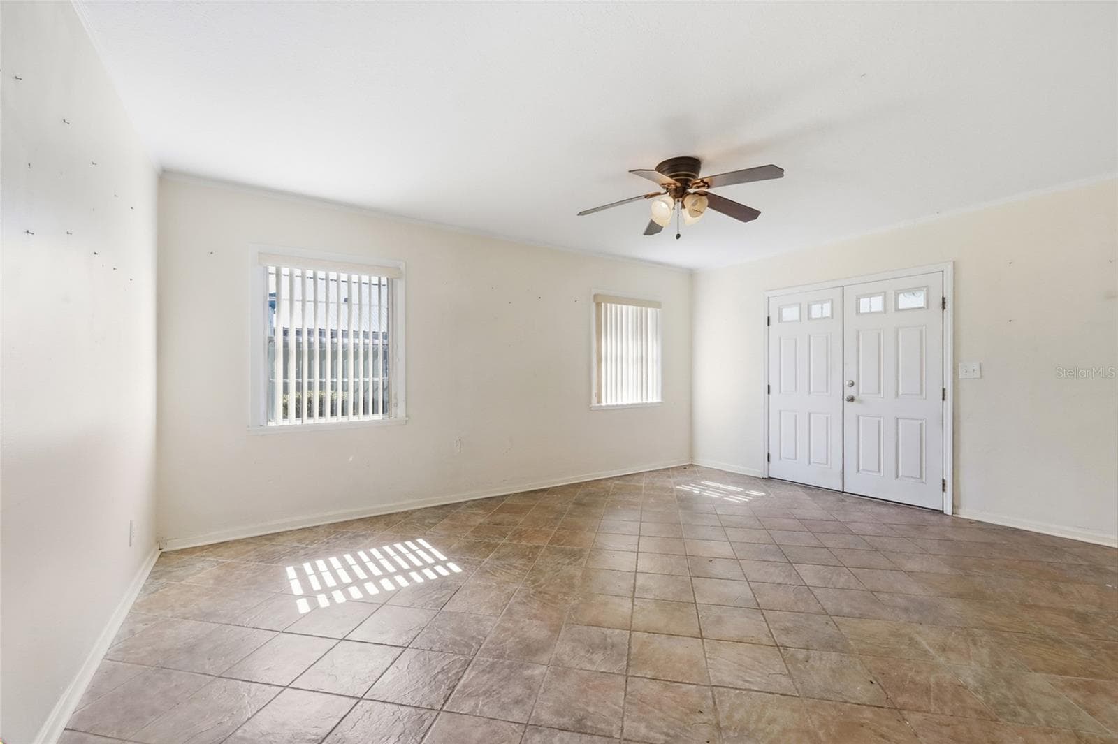 Enter to living room - 2041 JEWELL AVE, WINTER PARK