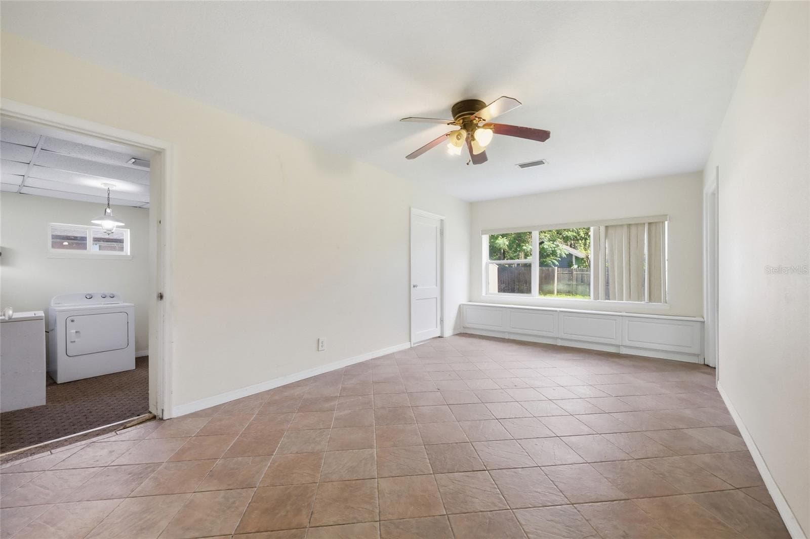 Family room at the back - 2041 JEWELL AVE, WINTER PARK