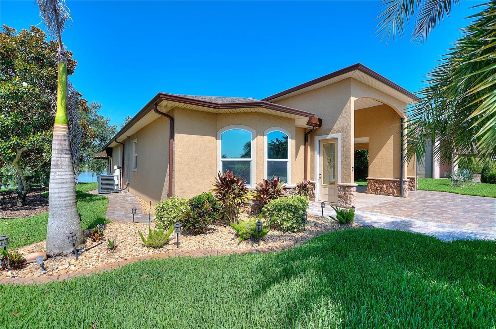 Single Family Residence at 492 MEANDERING WAY, POLK CITY, photo 12 of 54