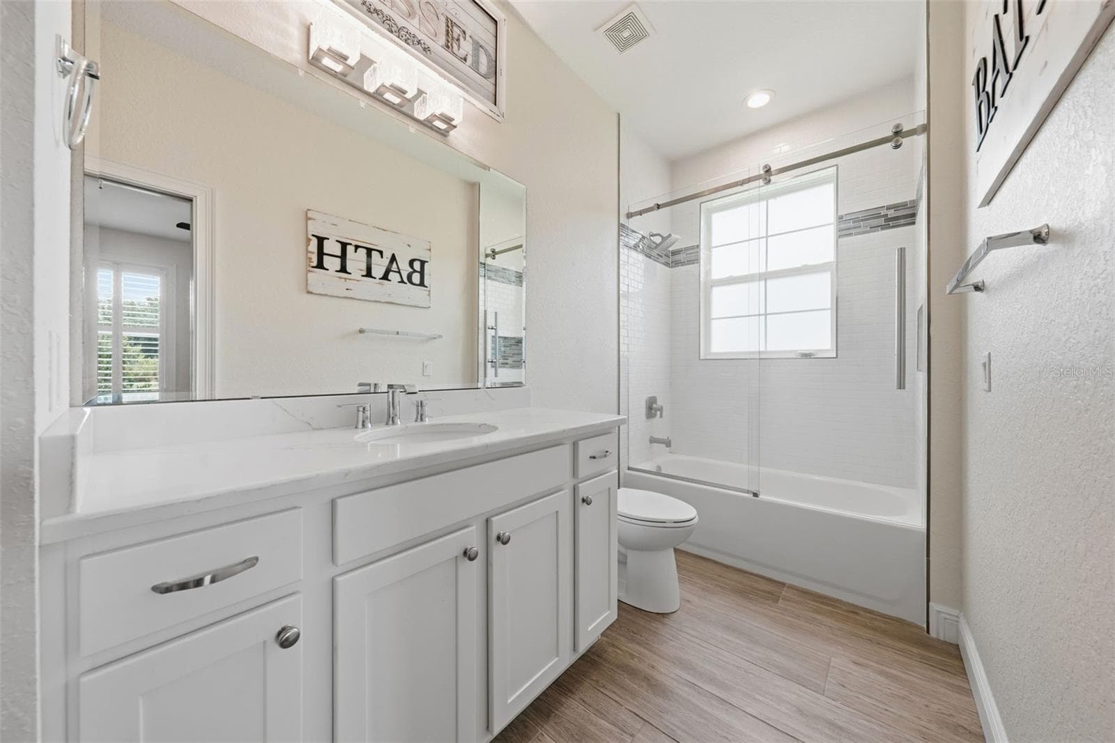 Bath 2 - 4526 CLAIRE ROSE CT, MOUNT DORA