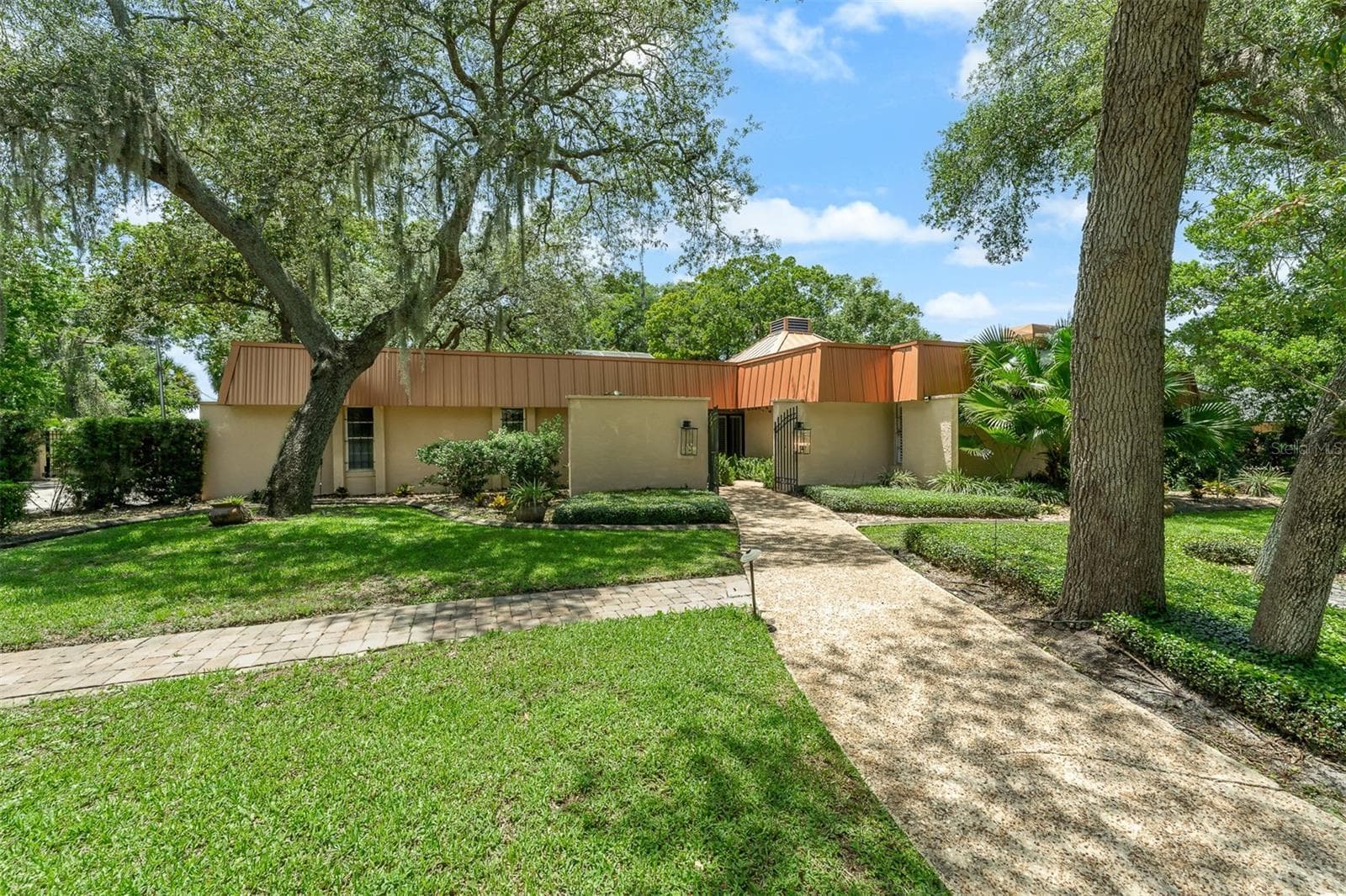 Single Family Residence at 229 FLAME AVE, MAITLAND, photo 15 of 67