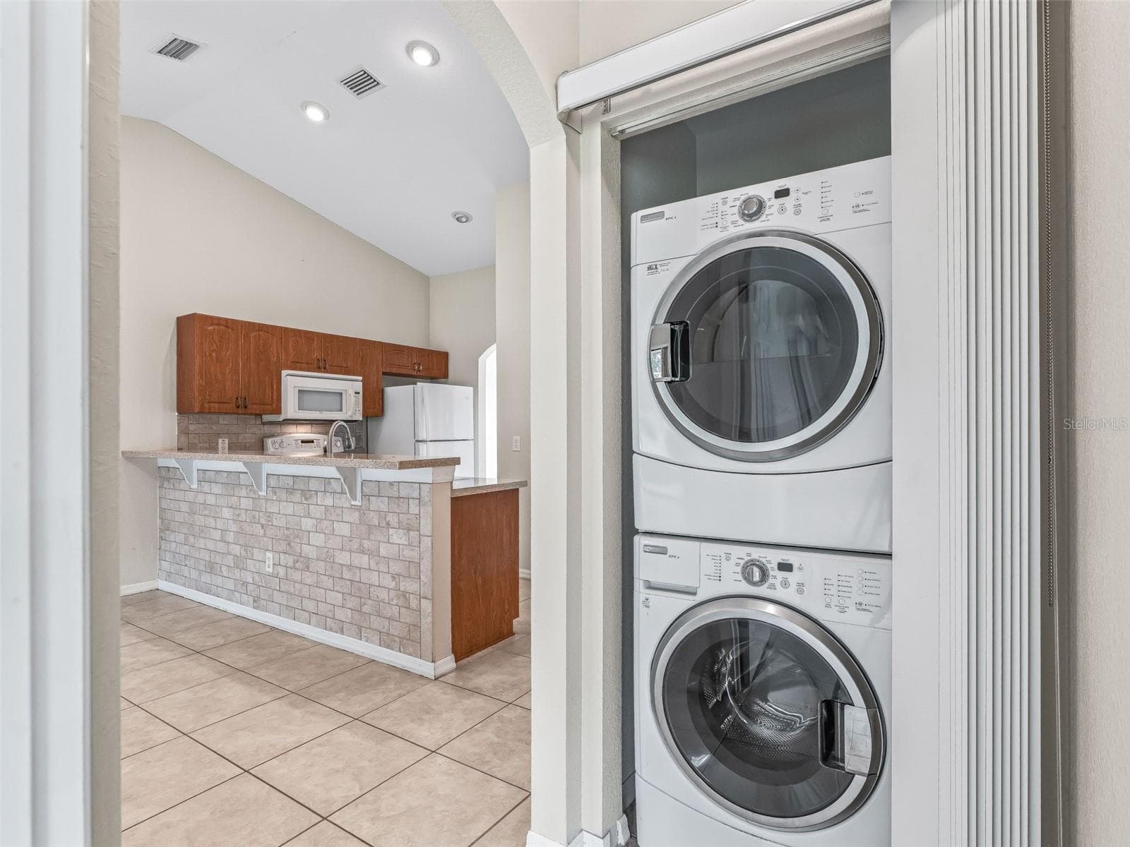 Villa at 1701 SE 24TH RD #1702, OCALA, photo 16 of 31