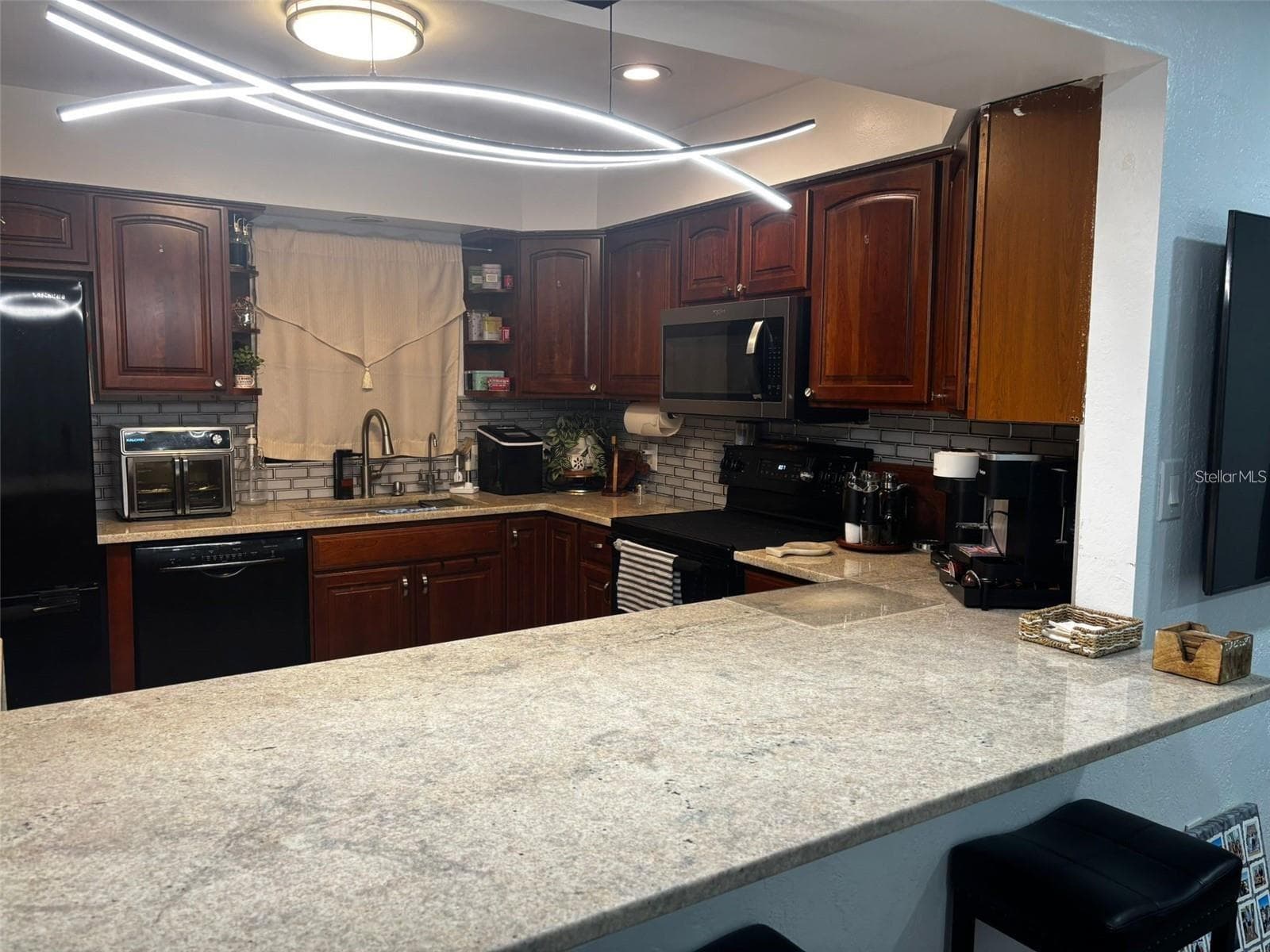 Single Family Residence at 4127 28TH AVE N, ST PETERSBURG, photo 12 of 57