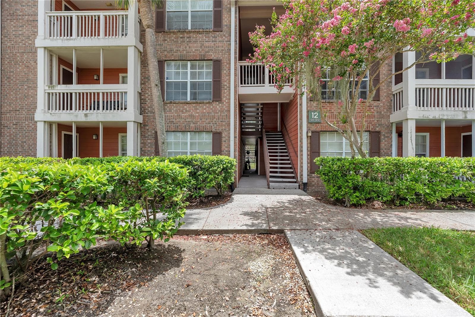 Condominium at 10200 GANDY BLVD N #1205, ST PETERSBURG, photo 2 of 25