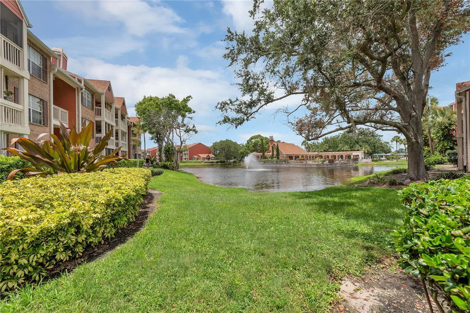 Condominium at 10200 GANDY BLVD N #1205, ST PETERSBURG, photo 15 of 25