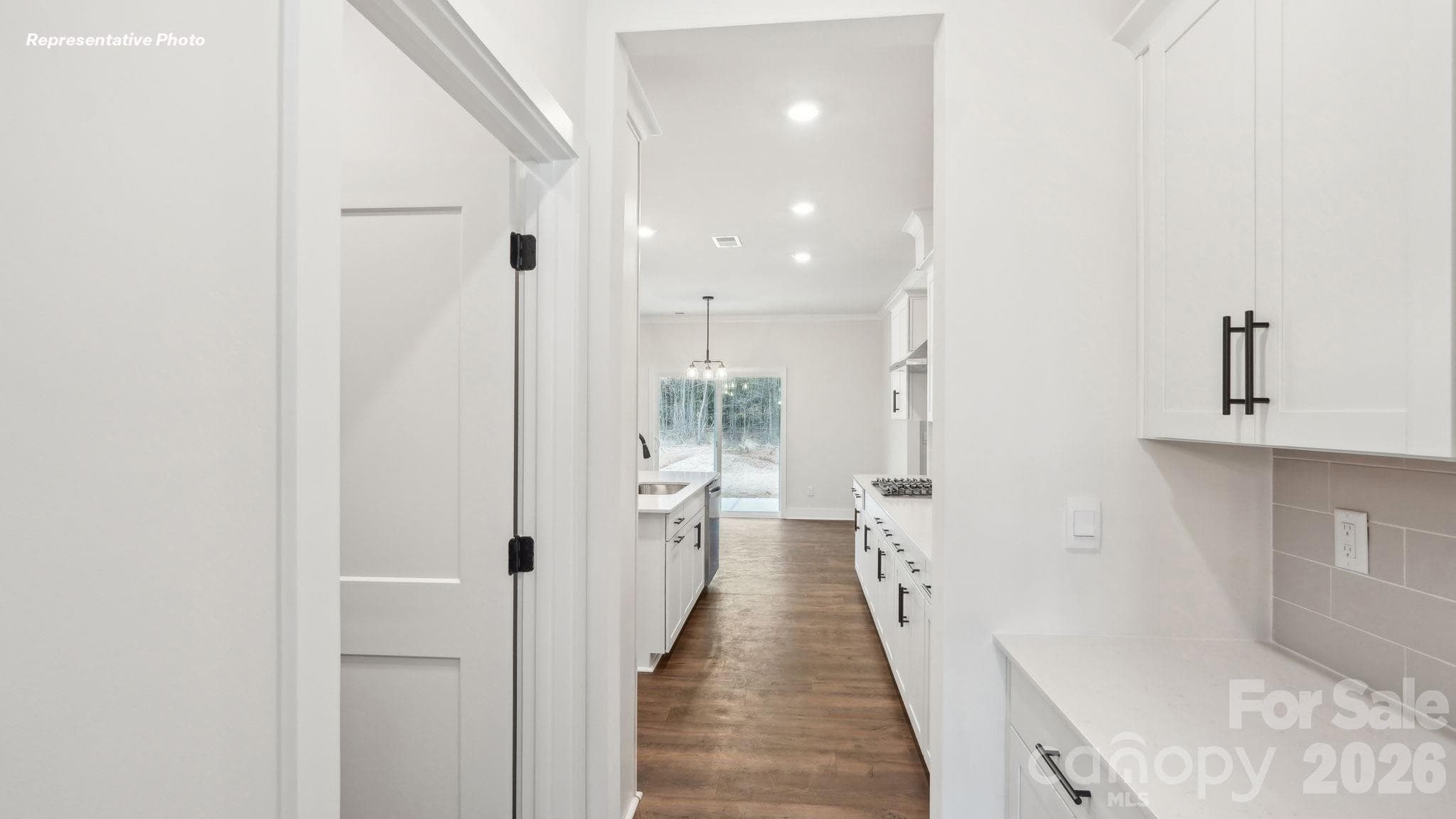 Single Family Residence at York, photo 12 of 38