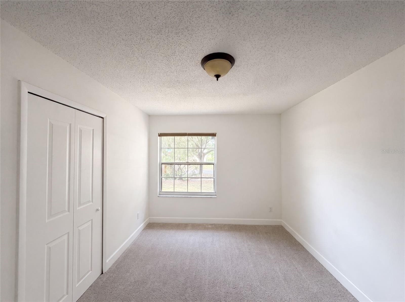 Single Family Residence at 2401 MYAKKA DR, ORLANDO, photo 8 of 29