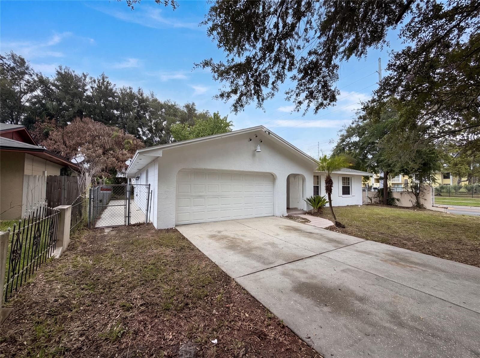 Single Family Residence at 2401 MYAKKA DR, ORLANDO, photo 20 of 29