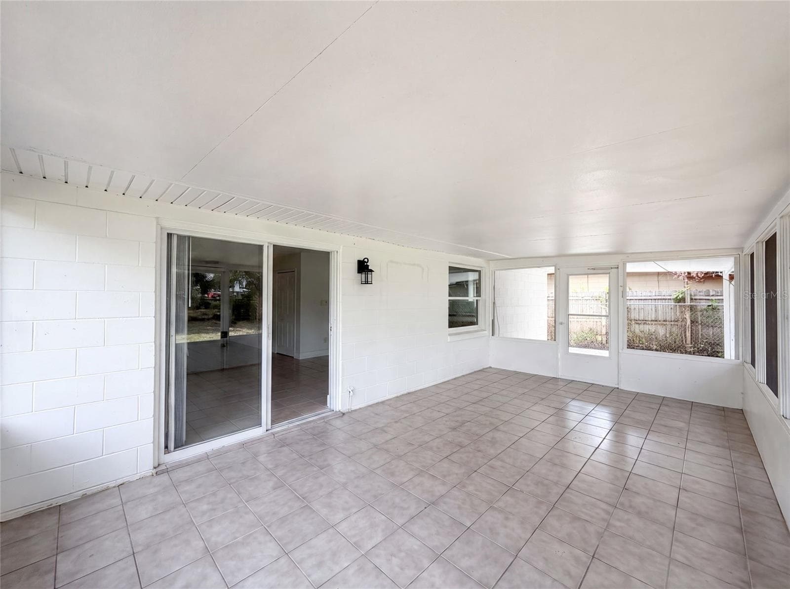 Single Family Residence at 2401 MYAKKA DR, ORLANDO, photo 26 of 29